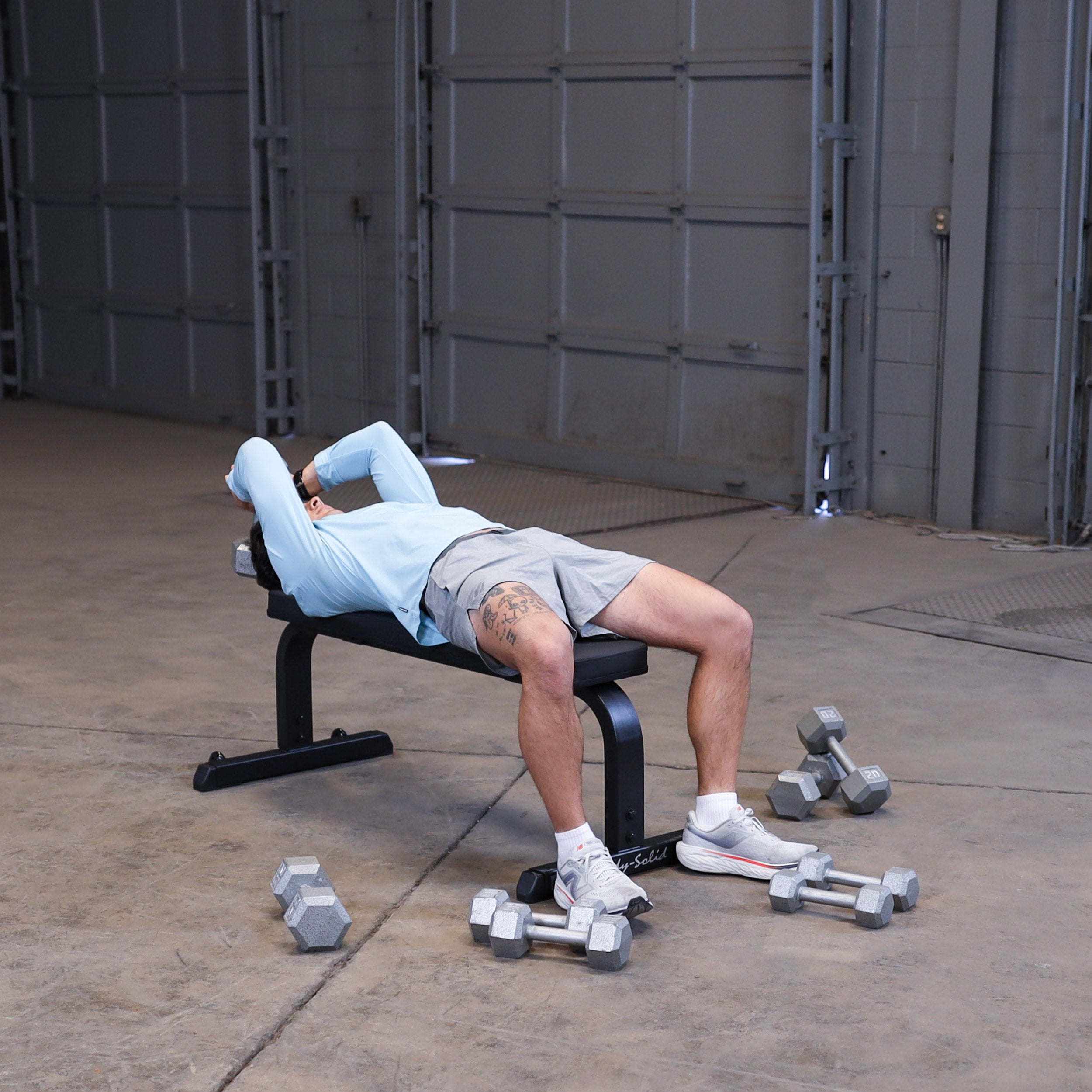 Body-Solid Banc plat et compact GFB350B