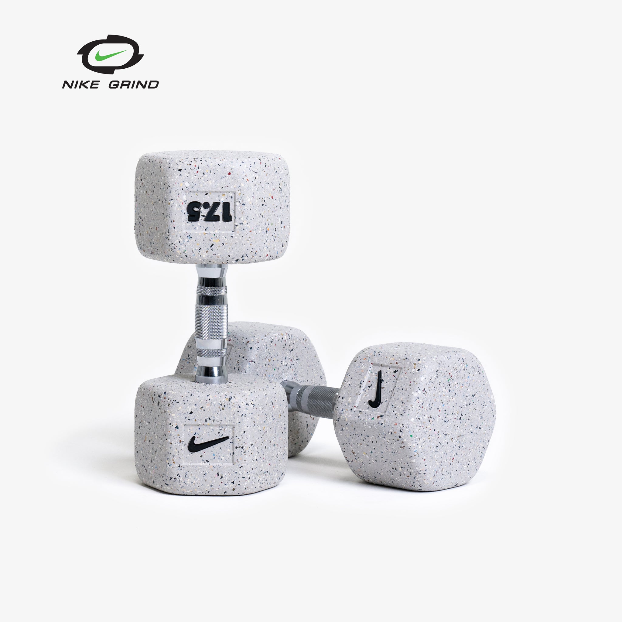 Nike Grind Dumbbells - Vendu par paire