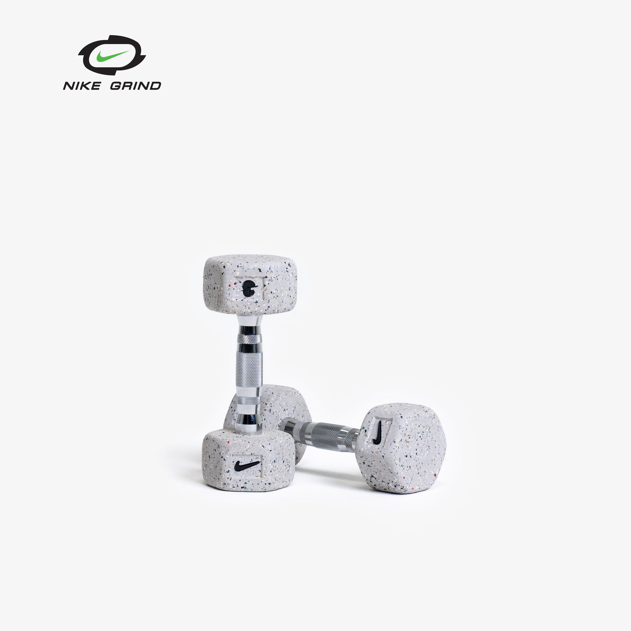 Nike Grind Dumbbells - Vendu par paire