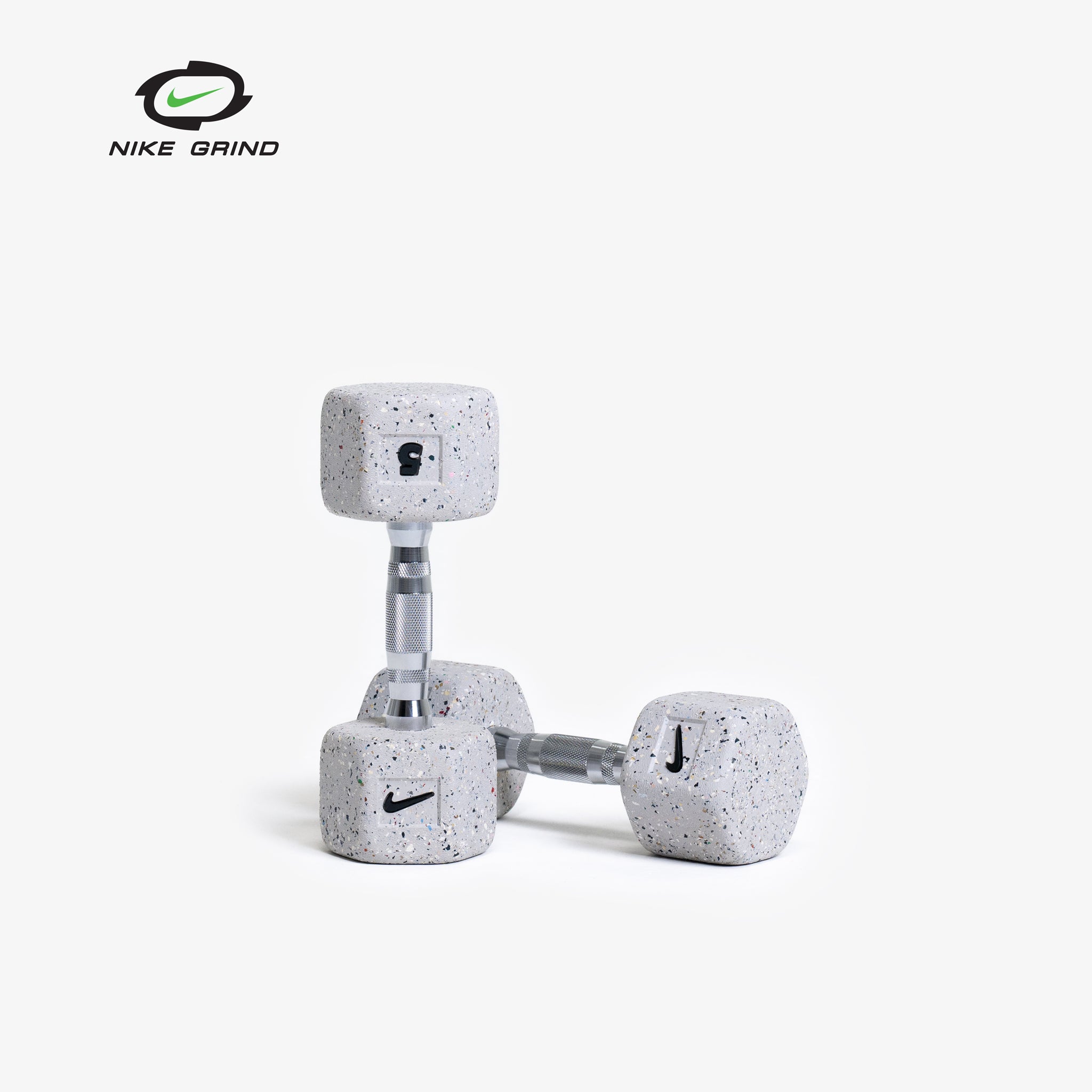 Nike Grind Dumbbells - Vendu par paire
