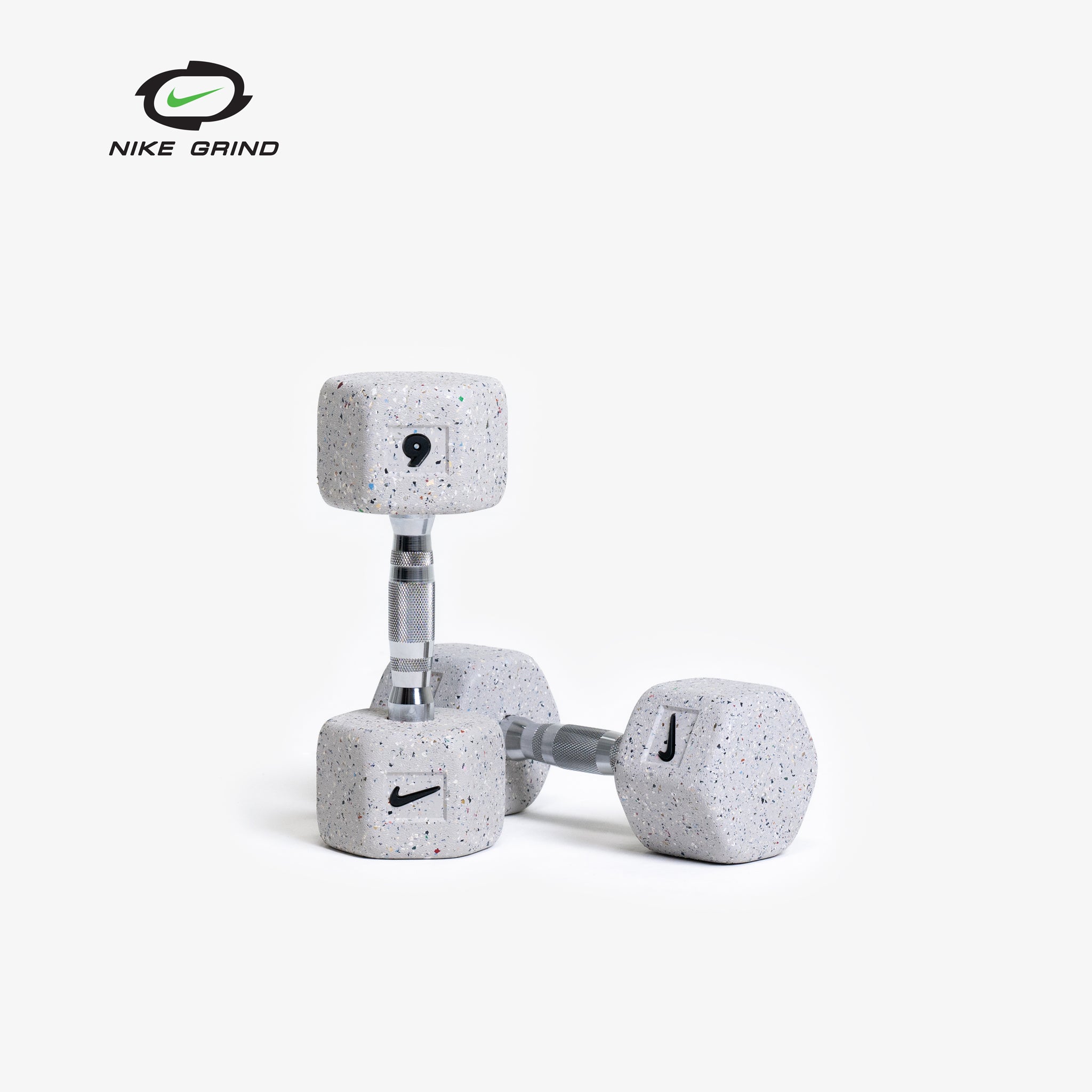 Nike Grind Dumbbells - Vendu par paire