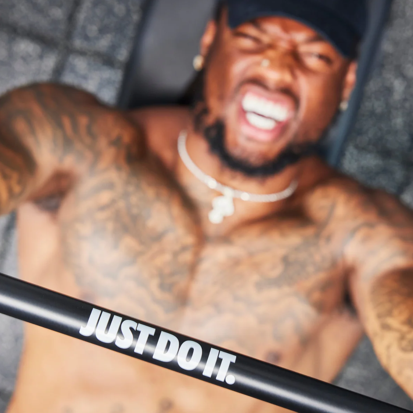 Nike Coated Premium Barbell 20kg - "Just Do It"