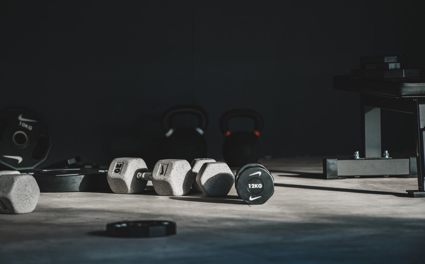 Nike Grind Dumbbells - Vendu par paire