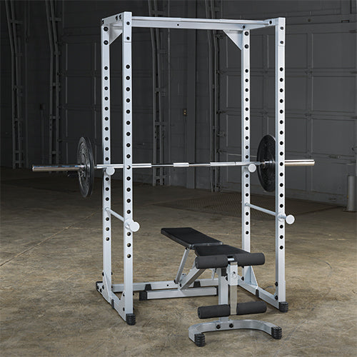 Power rack à squat de musculation avec accessoires divers Power rack à squat de musculation avec accessoires divers